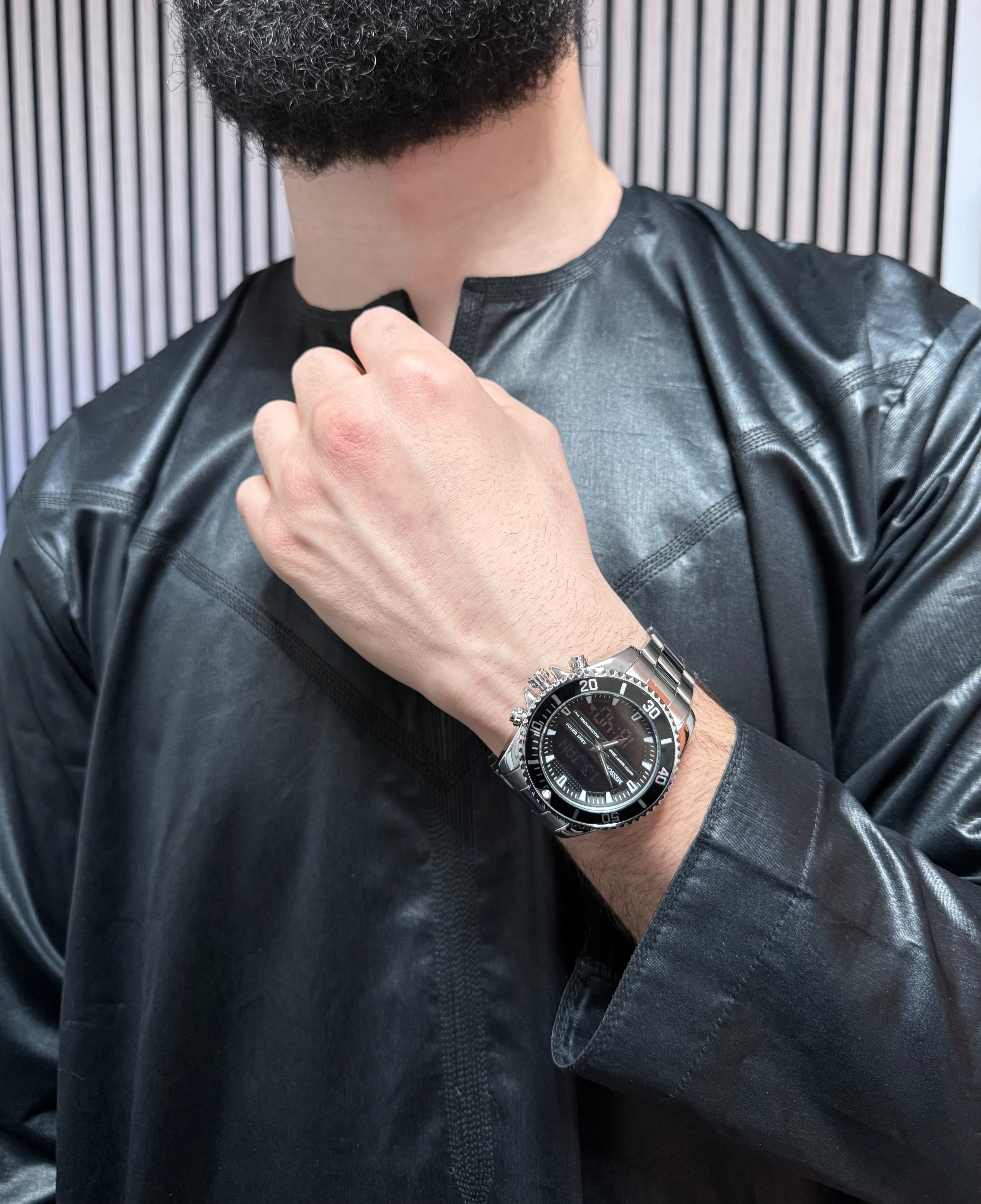 Azan klocka - Obsidian Steel