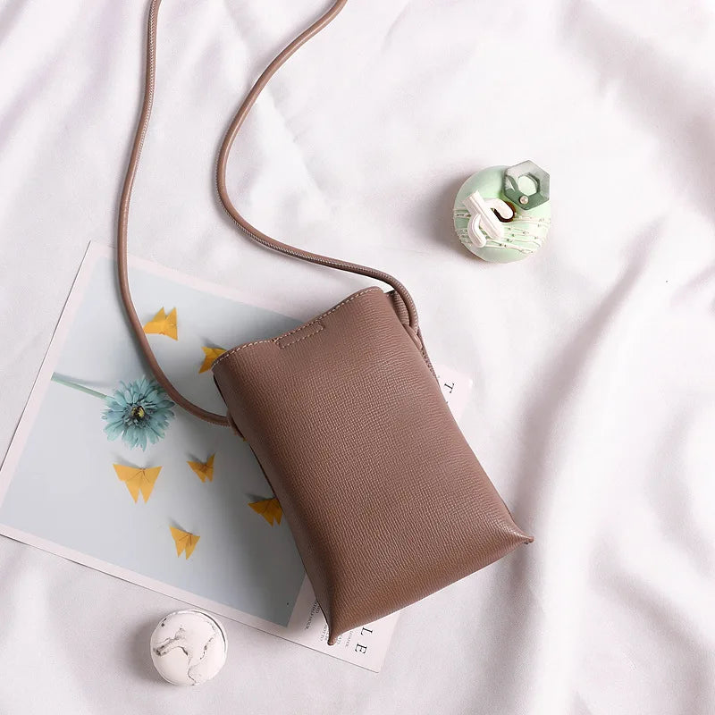 Minimalistisk minitaske til kvinder