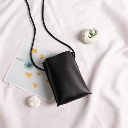 Mini bolsa minimalista feminina