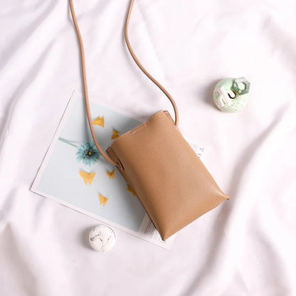 Mini bolsa minimalista feminina