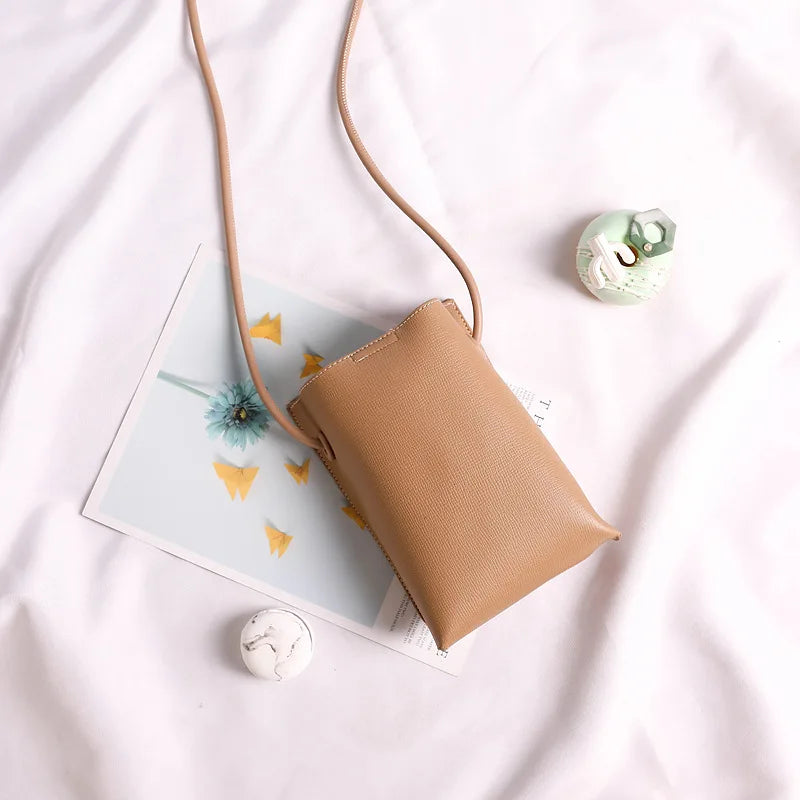 Minimalistisk minitaske til kvinder