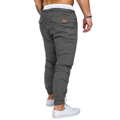 Pantaloni da uomo dallo stile forte